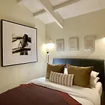 Lägenhet Elegant Beamed Loft With Ac Near Aliados *